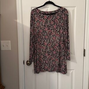 J. Jill Black and Pink Paisley Tunic with long sleeves 
Excellent condition